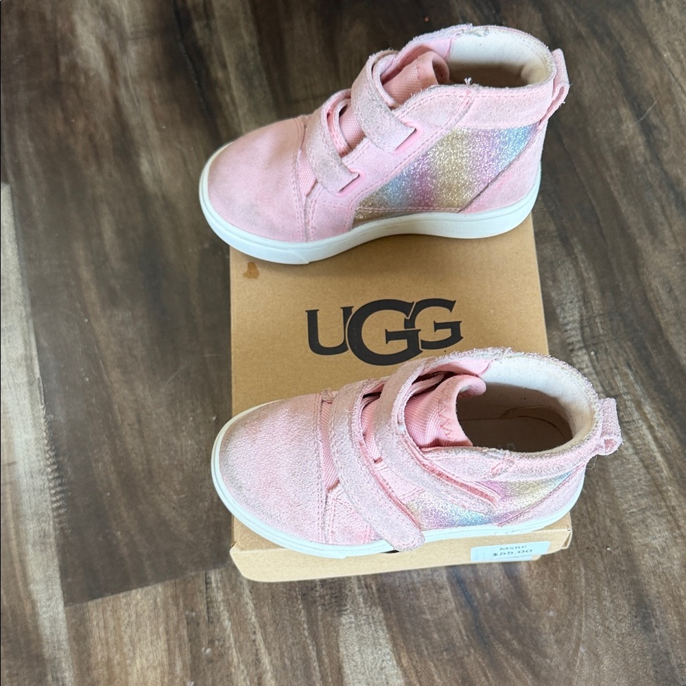 UGG Kids Pink and Glitter sneakers T rennon